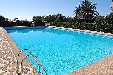 Ferienwohnung in Antibes Juan les Pins - Pool für eine sommerliche Abkühlung oder Fitness