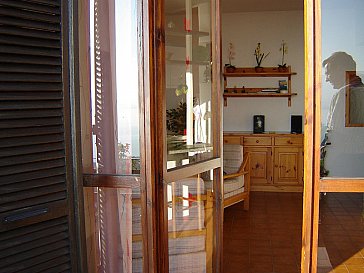 Ferienwohnung in Maccagno - Vom Balkon ins Wohnzimmer
