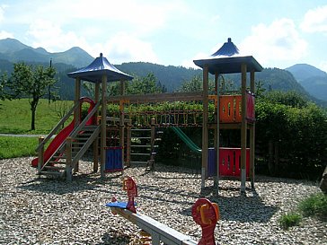 Ferienwohnung in Fieberbrunn - Eigener Spielplatz