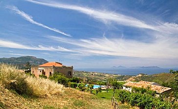 Ferienwohnung in Patti - Villa Rica mit Blick aufs Meer