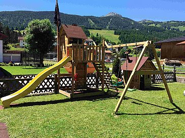 Ferienwohnung in Lermoos - Kinderspielplatz