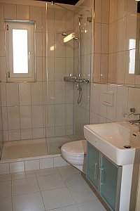 Ferienwohnung in Klosters - Dusche WC 2