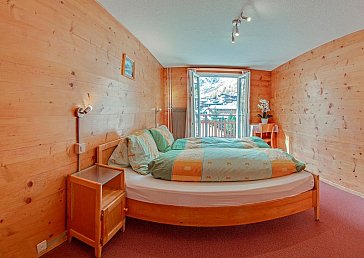 Ferienwohnung in Saas-Fee - Schlafzimmer 1