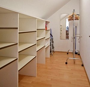 Ferienwohnung in Mörbisch am See - Begehbarer Schrank