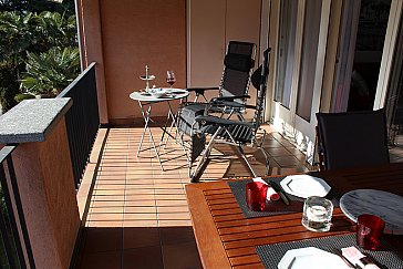 Ferienwohnung in Ascona - Balkon Liege