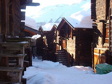 Ferienhaus in Bellwald - Alte Dorfspeicher im heimeligen Bellwald