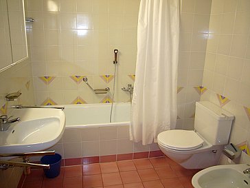 Ferienwohnung in Sils-Maria - Bad WC und separates WC