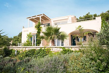 Ferienhaus in Marina di Novaglie - Aussenansicht der Villa le Terrazze