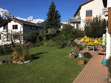 Ferienwohnung in Scuol - Der grosse Garten