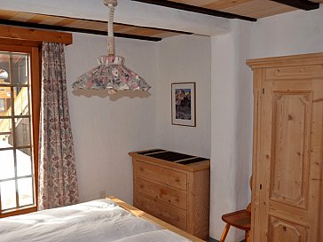 Ferienwohnung in Grächen - Eltern-Schlafzimmer