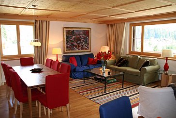 Ferienwohnung in Klosters - Wohnzimmer