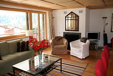 Ferienwohnung in Klosters - Wohnzimmer