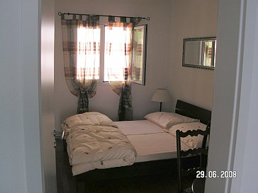 Ferienwohnung in Brione sopra Minusio - Schlafzimmer 2