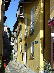 Ferienhaus in Brione sopra Minusio - Rustico und Gasse, Vicolo Capone