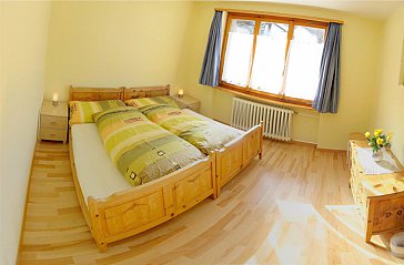 Ferienwohnung in Grächen - Schlafzimmer