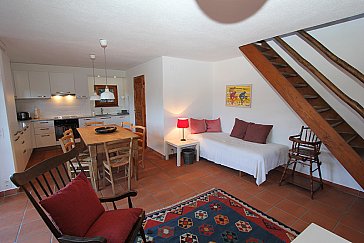 Ferienhaus in Magadino - Wohnzimmer PT