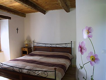 Ferienhaus in Lavertezzo - Schlafzimmer