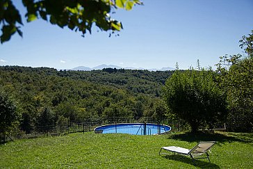 Ferienhaus in Sonnac sur l'Hers - Liegewiese mit schöner Aussicht