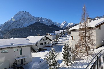 Ferienwohnung in Scuol - Balkon Aussicht