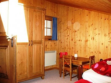 Ferienwohnung in Klosters - Schlafzimmer 2