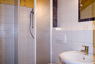 Ferienwohnung in St. Gallenkirch - Blick in die Dusche