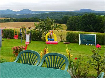 Ferienhaus in Porschdorf-Waltersdorf - Garten mit herrlicher Aussicht