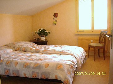 Ferienwohnung in Saanen - Schlafzimmer