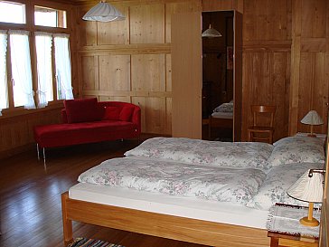 Ferienwohnung in Ringoldswil - Ferienwohnung Niesen 2er Schlafzimmer 2