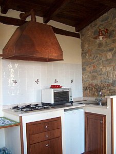 Ferienhaus in Ascea - Wohnzimmer mit Kochnische