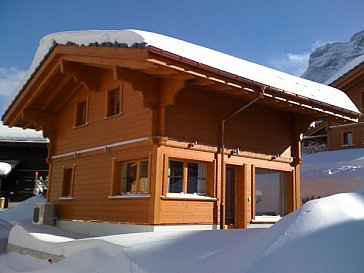 Ferienhaus in Axalp - Alphüsli im Schnee