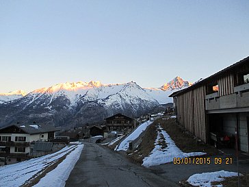 Ferienwohnung in Bürchen - Einstellhalle an der Ibristrasse