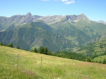 Ferienwohnung in Murazzano - Wandermöglichkeiten in den Bergen