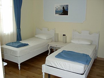 Ferienwohnung in Toscolano Maderno - Schlafraum mit Einzelbetten