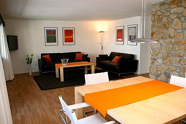 Ferienwohnung in Klosters - Wohnzimmer