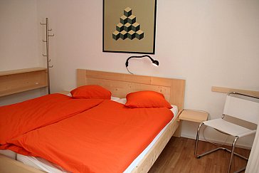 Ferienwohnung in Klosters - Schlafzimmer 1