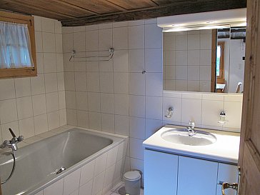 Ferienhaus in Leuk - WC und Bad im Parterre