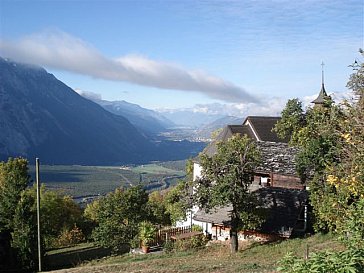 Ferienhaus in Leuk - Sicht weit ins Rhonetal