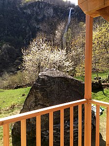 Ferienhaus in Foroglio - Einmaliger Blick auf den Wasserfall "La Froda"