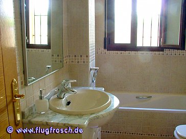 Ferienhaus in Almuñécar - Bad mit Badewanne