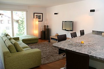 Ferienwohnung in Klosters - Wohnzimmer