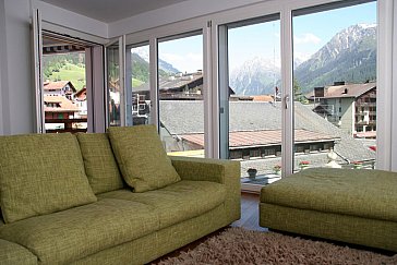 Ferienwohnung in Klosters - Wohnzimmer