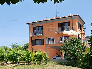Ferienwohnung in Montecalvo Versiggia - Haus