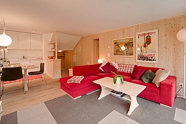 Ferienwohnung in Zermatt - Wohnzimmer mit Kamin