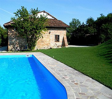 Ferienwohnung in Calamandrana - Das Weingut mit Pool