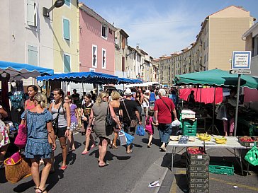 Ferienhaus in Istres - Markt in Istres