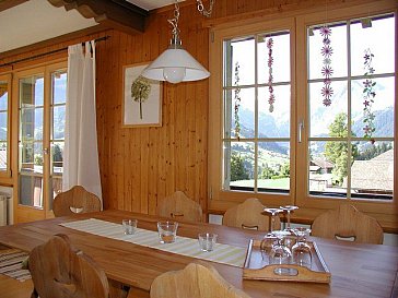 Ferienwohnung in Adelboden - Aussicht vom Essbereich