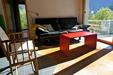 Ferienhaus in Aurigeno - Wohnzimmer