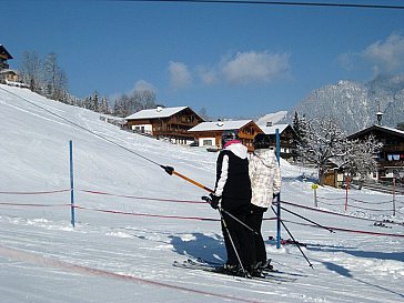 Ferienwohnung in Alpbach - Schilift und Piste direkt vor unserem Haus!