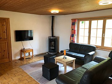 Ferienwohnung in Surcuolm - Wohnzimmer