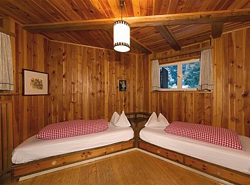 Ferienhaus in Hafling - Blick in die Schlafzimmer